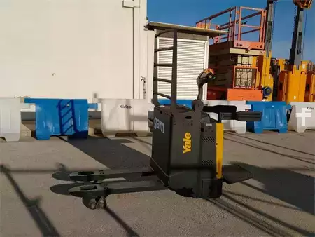 Stacker pedestre - Yale MP20X FBW (8)