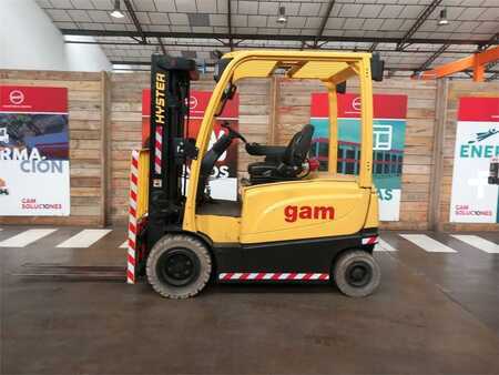 Carrelli elettrici 4 ruote 2019  Hyster J2.5XN (1)