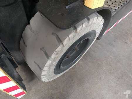 Carrelli elettrici 4 ruote 2019  Hyster J2.5XN (12)