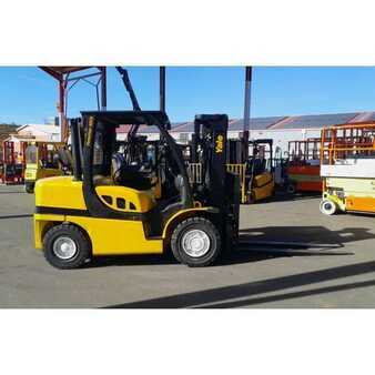 Wózki widłowe diesel 2018  Yale GDP40VX6 E2171 (5)