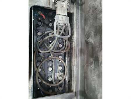 Elektromos emelőkocsik 2010  Yale MP20X FBW (6)