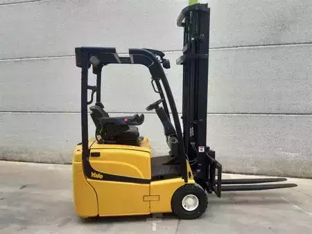 Miscelaneo - Yale ERP15VT (3)