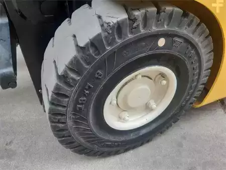 Miscelaneo - Yale ERP15VT (8)