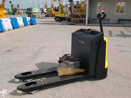 Elektromos emelőkocsik - Hyster P1.6 (2)