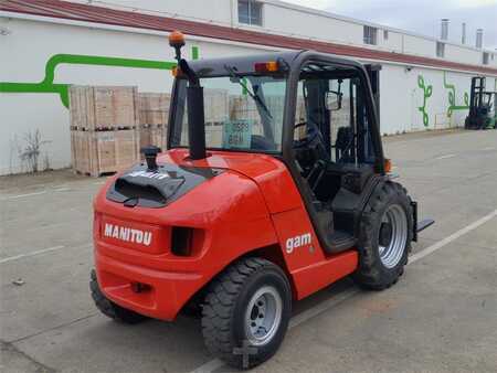 Wózek terenowy - Manitou MH25-4T (2)