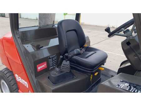 Wózek terenowy - Manitou MH25-4T (8)