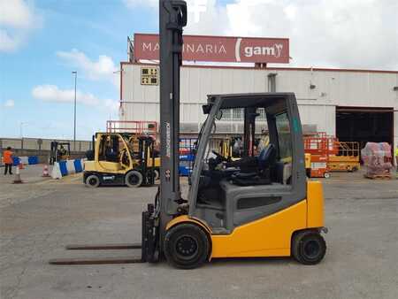 Autres 2018  Jungheinrich EFG 430K (1)