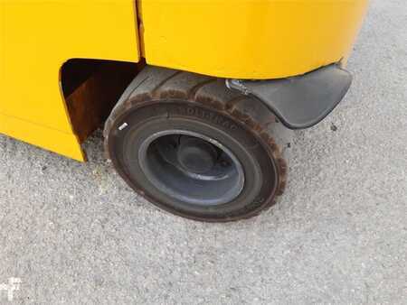 Autres 2018  Jungheinrich EFG 430K (9)