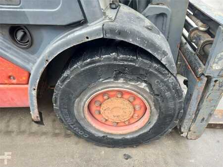 Chariots élévateurs diesel - Linde H50D (13)