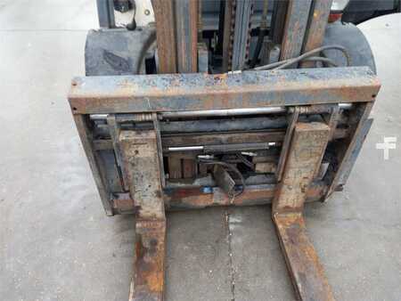 Chariots élévateurs diesel - Linde H50D (5)