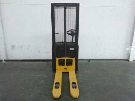 Stapelaars - Yale MS10E (1)