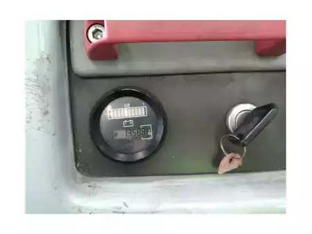 Hochhubwagen 2011  Atlet TS 140 (11)