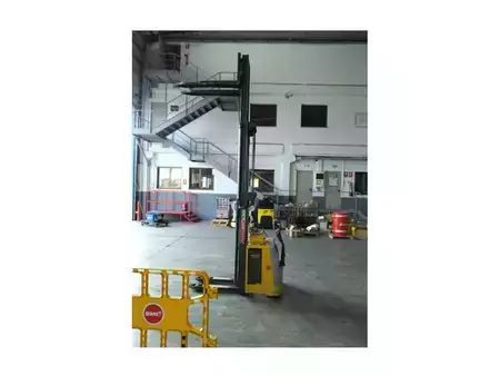 Hochhubwagen 2011  Atlet TS 140 (6)