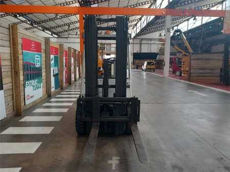 Empilhador diesel 2016  Still RC40-25 (6)