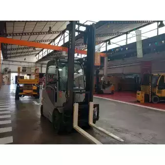 Elektro čtyřkolový VZV 2015  Still RX 60-35 (6)