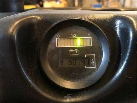 Niederhubwagen 2018  Yale MP20X FBW (9)