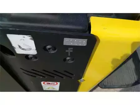 Nízkozdvižný vozík - Hyster P2.0S FBW (11)