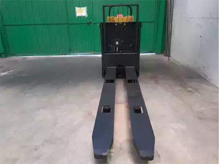 Recogepedido vertical - Yale MO20P (4)