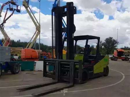 Dieselový VZV - Carer R150VLK96V (1)