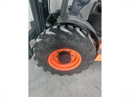 Terrængående truck - Ausa C250HX4 (15)