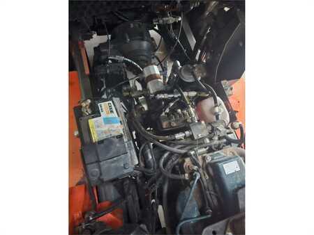 Terrængående truck - Ausa C250HX4 (16)