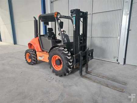 Terrængående truck - Ausa C250HX4 (6)