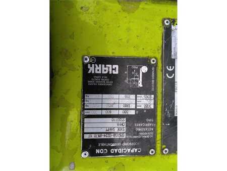 Carrelli elettrici 4 ruote - Clark EPG18 (6)