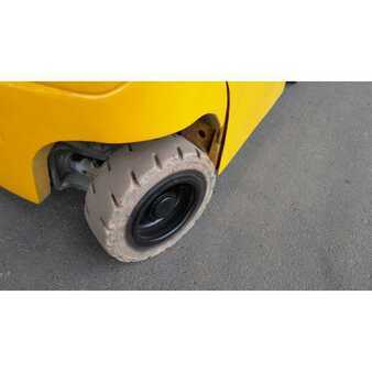 Electric - 4 wheels - Yale ERP 16 VF LWB (12)