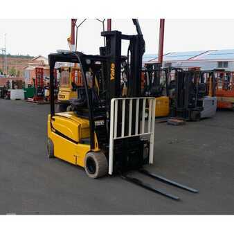 Electric - 4 wheels - Yale ERP 16 VF LWB (4)