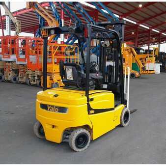 Electric - 4 wheels - Yale ERP 16 VF LWB (6)