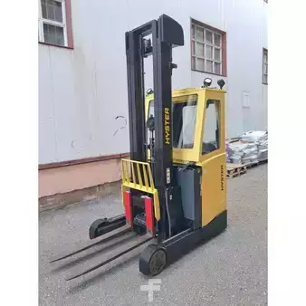 Schubmaststapler - Hyster R1.6 (1)
