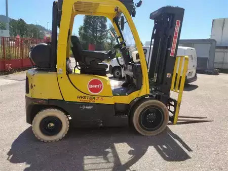 Wózki gazowe - Hyster H2.5FT (3)