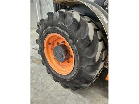 Geländestapler 2020  Ausa C250H (13)