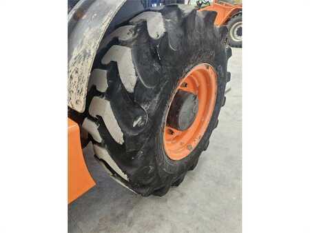 Geländestapler 2020  Ausa C250H (14)