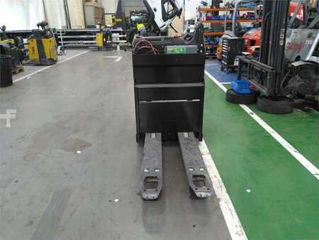 Vertikal ordreplukker 2019  Yale MP20T (2)