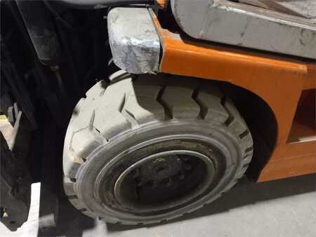 Elektrisk- 4 hjul - BT TRUCK CBE AC350 (12)