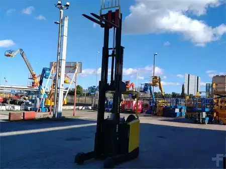 Schubmaststapler - Hyster R1.6N (7)