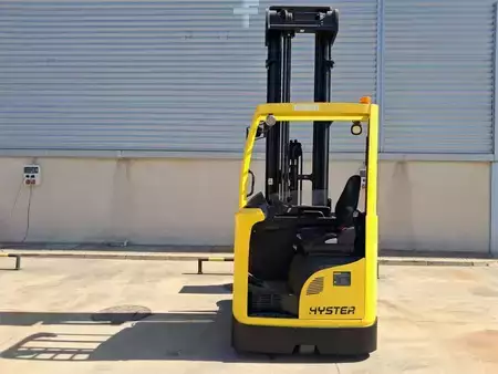 Chariots à mât rétractable - Hyster R1.4 (4)