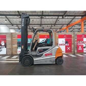 Eléctrica de 4 ruedas - Still RX 60-35 (1)