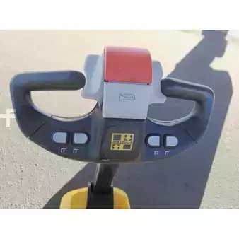 Nízkozdvižný vozík - Hyster P1.6 (5)