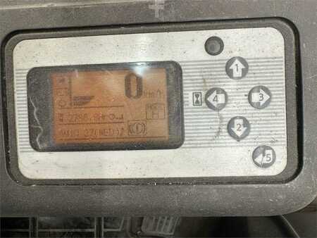 El truck - 4 hjulet 2015  Unicarriers 1Q2L25Q (11)