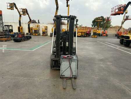 El truck - 4 hjulet 2015  Unicarriers 1Q2L25Q (2)