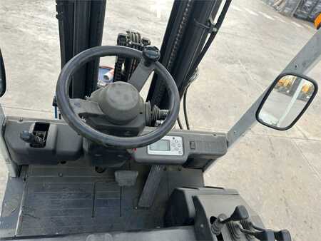 El truck - 4 hjulet 2015  Unicarriers 1Q2L25Q (5)