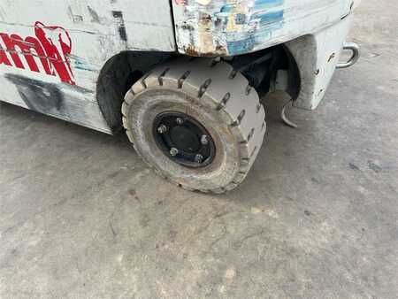 El truck - 4 hjulet 2015  Unicarriers 1Q2L25Q (8)