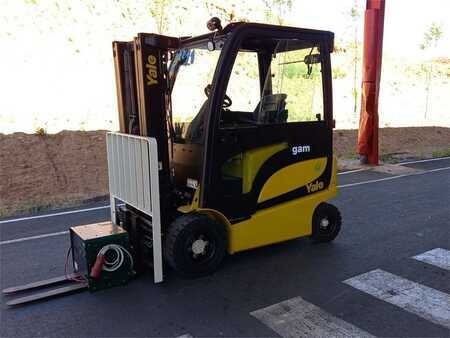 Chariots électriques à 4 roues - Yale ERP25VL (2)