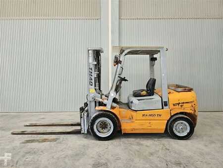 Diesel heftrucks - Kargo TH40W (1)