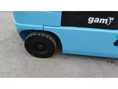 Chariots élévateurs diesel 2017  Utilev UT30P (12)