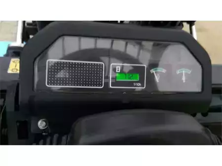 Chariots élévateurs diesel 2017  Utilev UT30P (15)