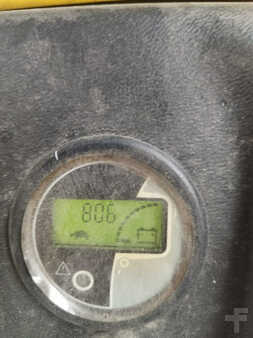 Pallet Stackers 2010  Yale MS 12 AC (7)