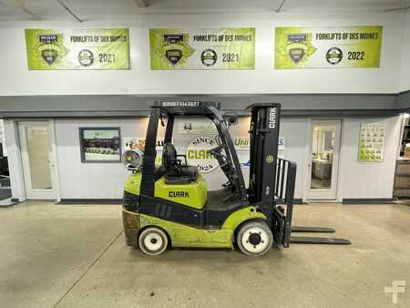 Propane Forklifts 2014  Clark C25CL (1)